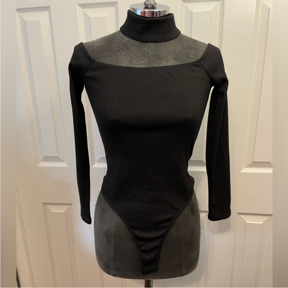 ASTR the Label Black Bodysuit Size Small